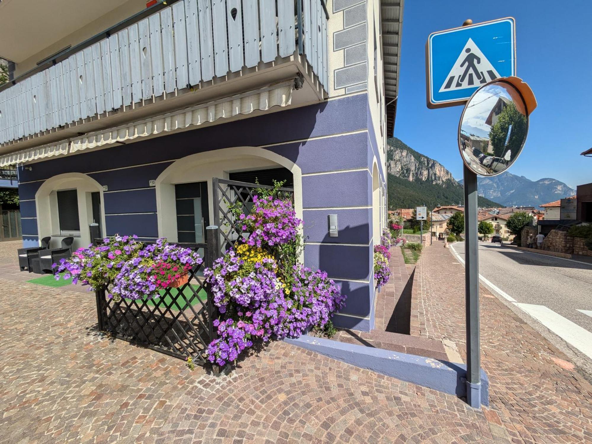 Apartments Giovannini ファーイ・デッラ・パガネッラ エクステリア 写真